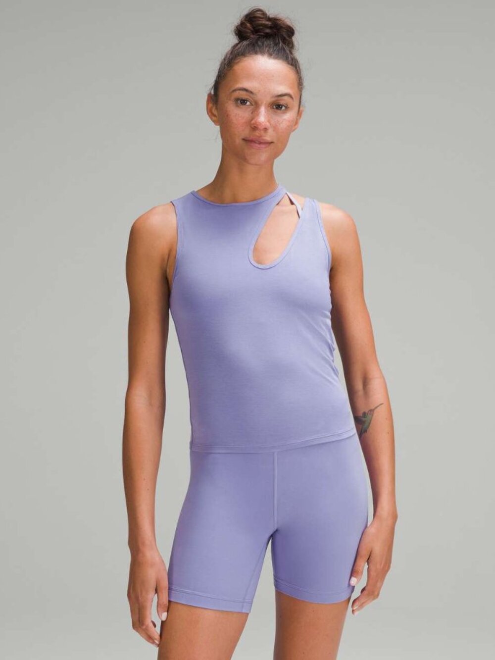 Lululemon Women's Shoulder Cut-Out Yoga Tank Top - Purple